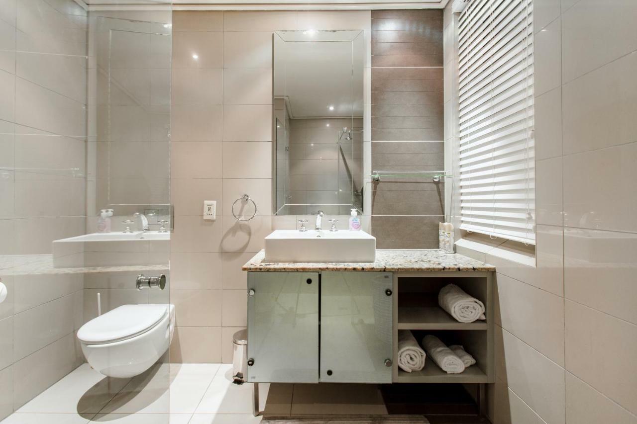414 - 1Bdr Apartment Close To V&A Waterfront Cape Town Ruang foto